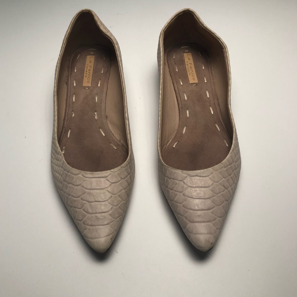 Le Fenice ballet flats in pale pink snakeskin